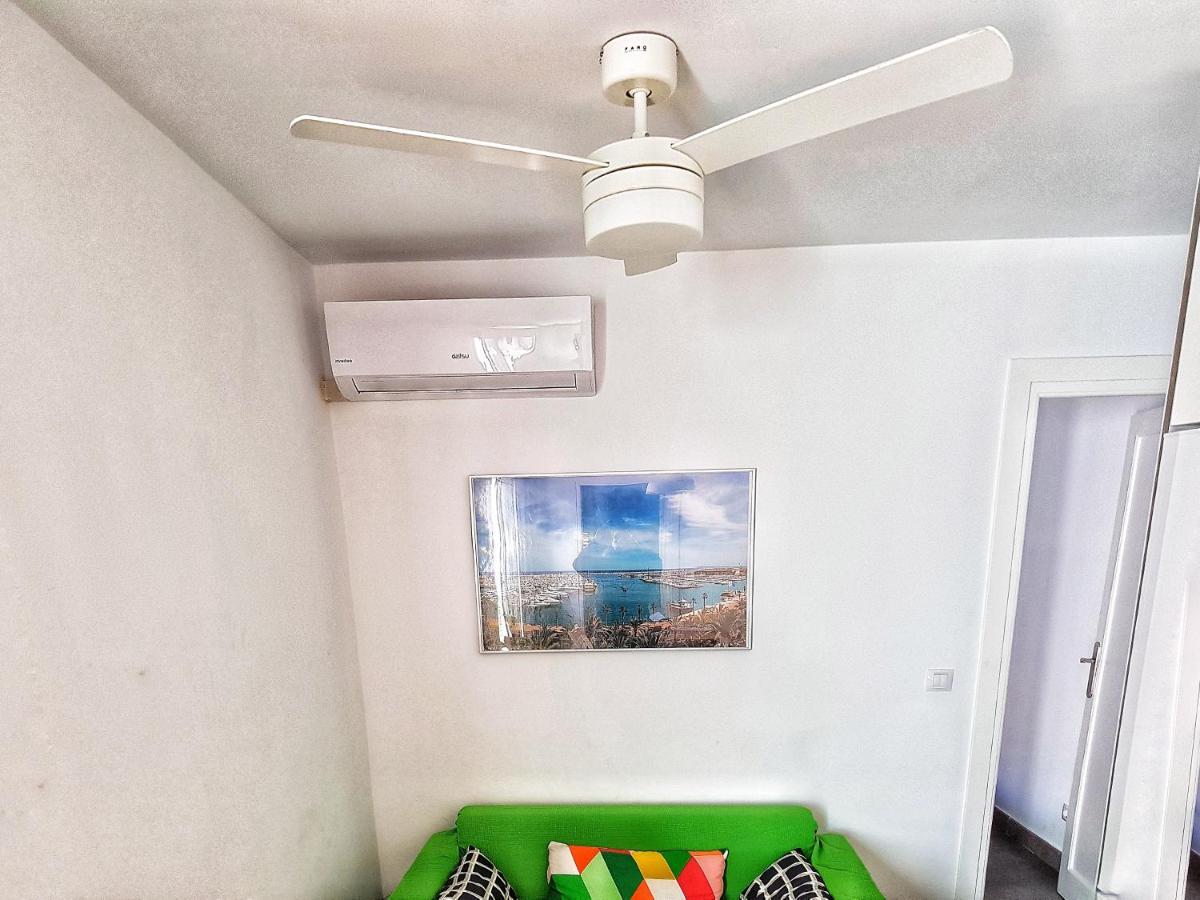 Aticoteatro27 Apartman Alicante Szoba fotó